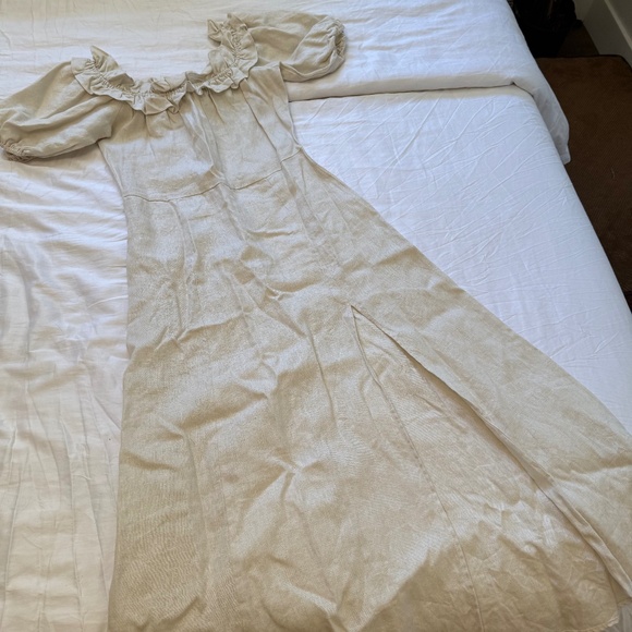 Reformation Linen Dress - Picture 1 of 3